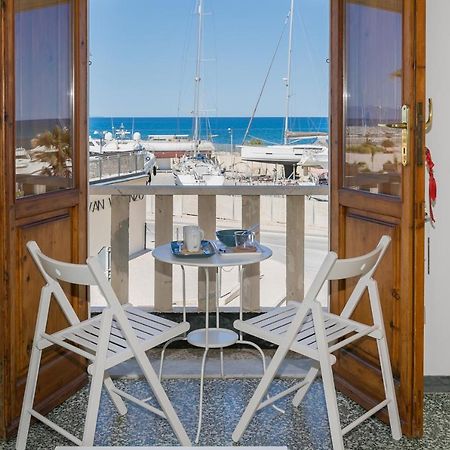 Brezza Marina Apartment Сан-Винченцо Экстерьер фото