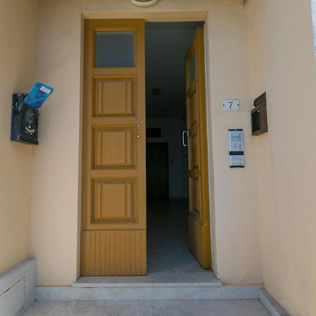 Brezza Marina Apartment Сан-Винченцо Экстерьер фото