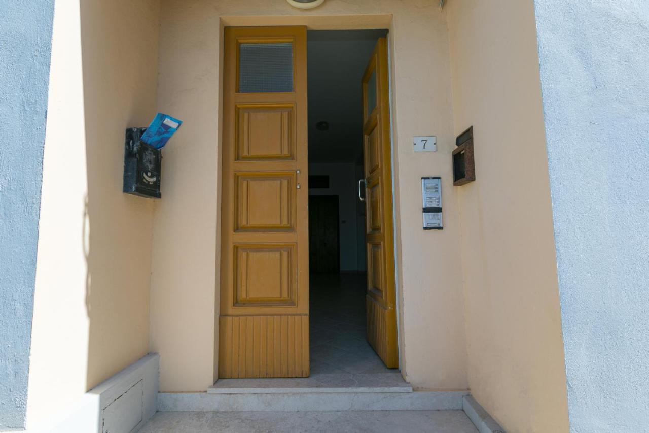 Brezza Marina Apartment Сан-Винченцо Экстерьер фото