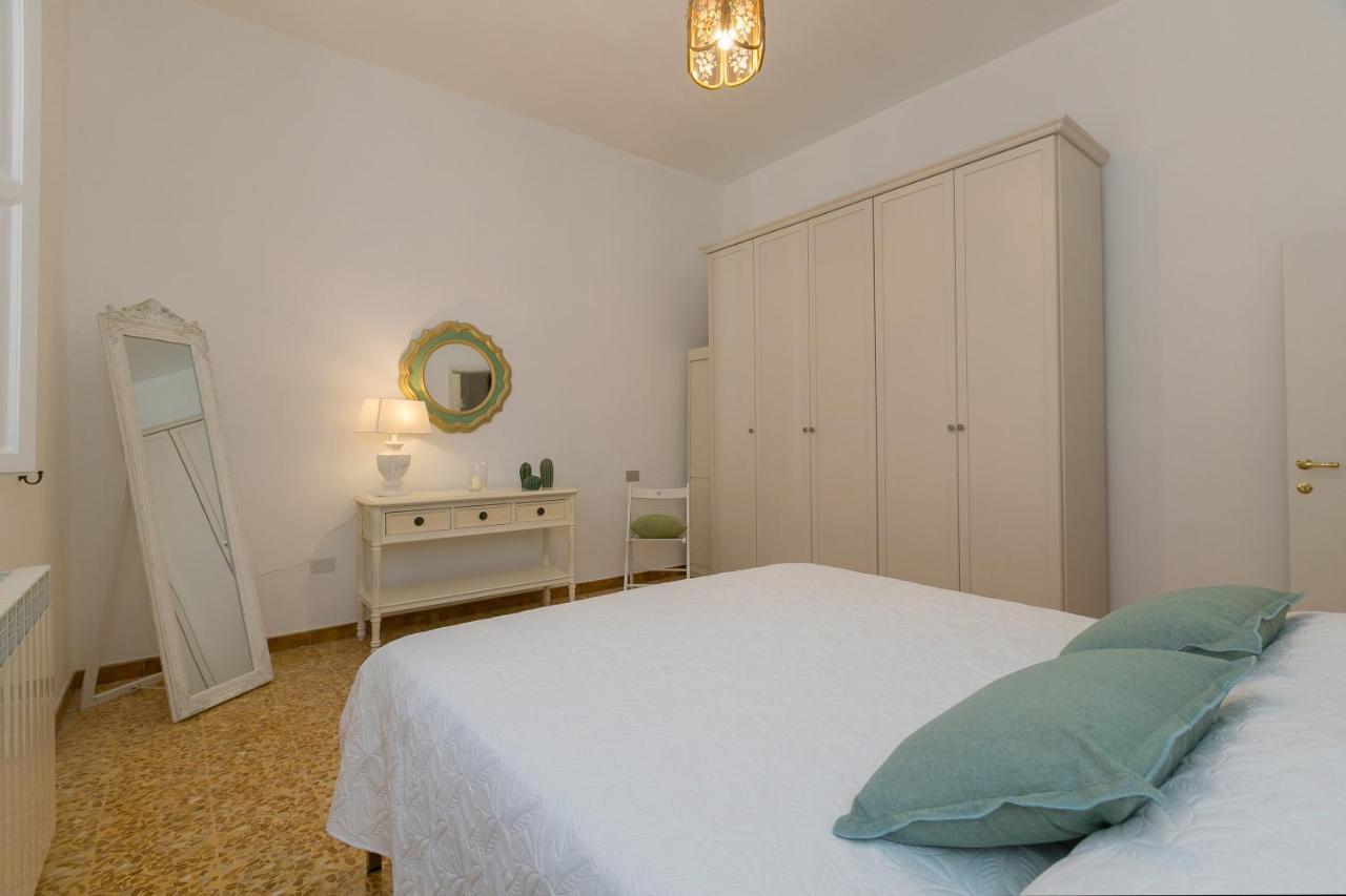 Brezza Marina Apartment Сан-Винченцо Экстерьер фото